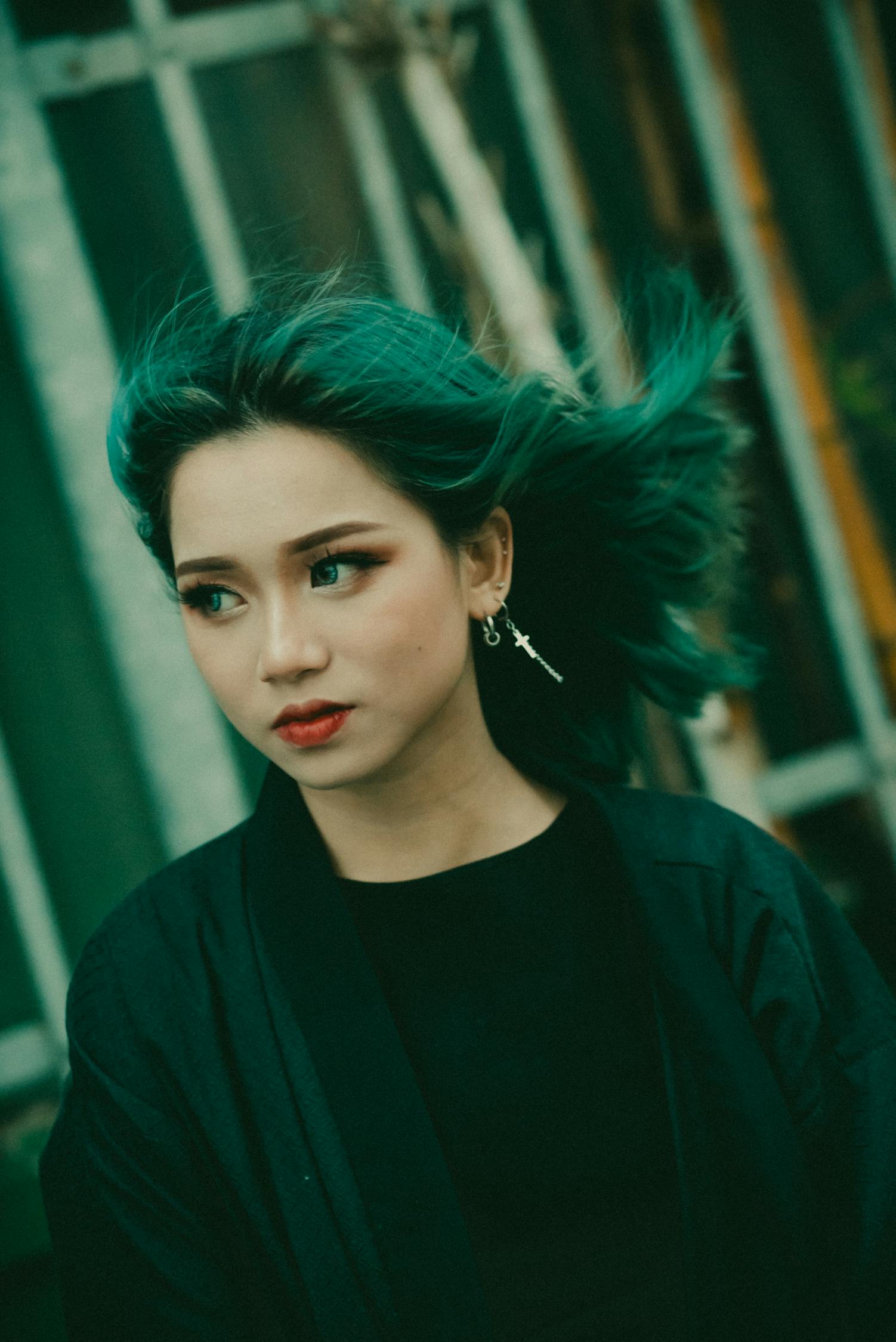 喬欣演繹的魅力之旅，多元角色的探索與電視劇世界的深度解讀