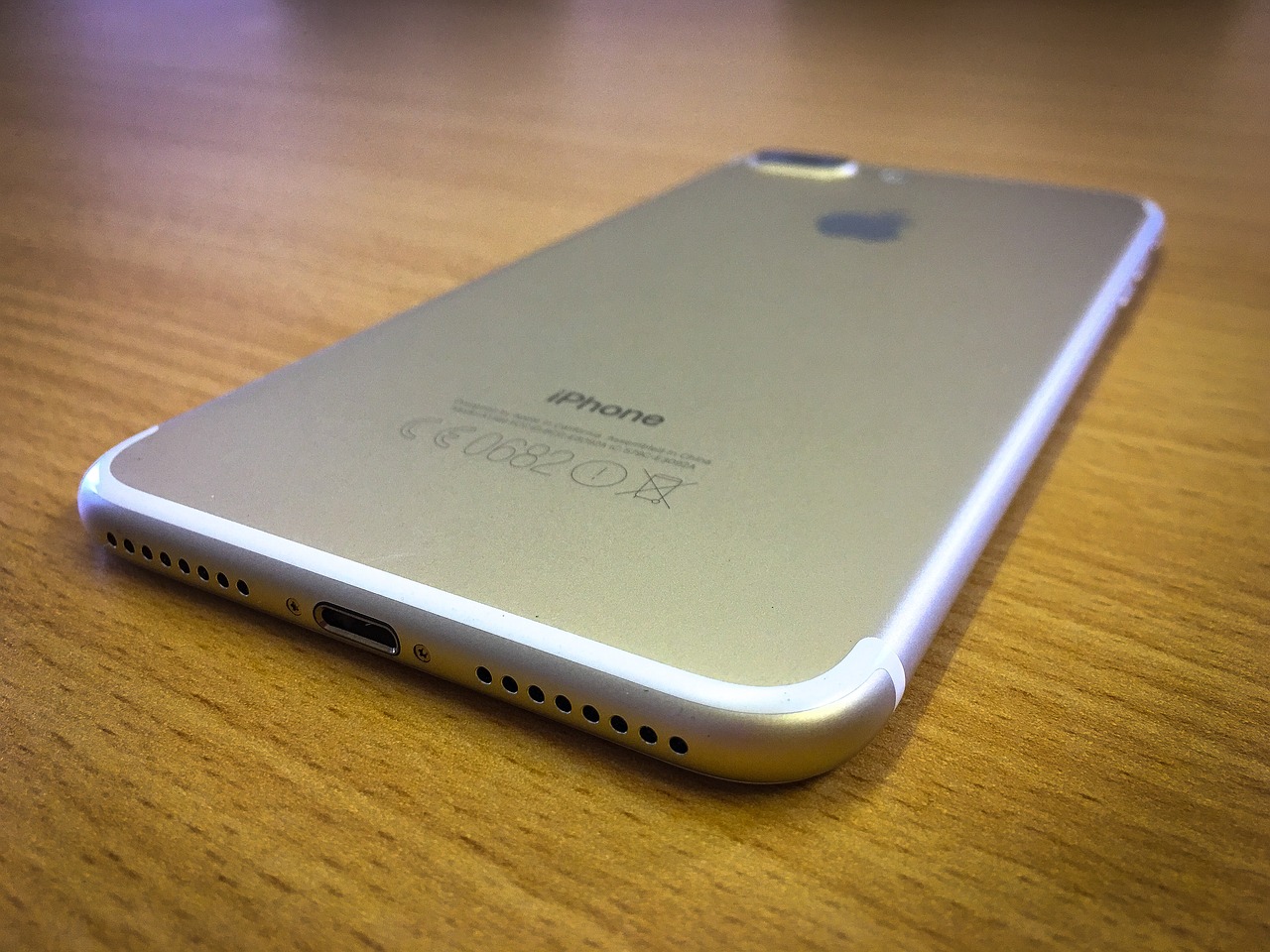 最新蘋果iPhone 7官方價(jià)格表詳解及價(jià)格概覽
