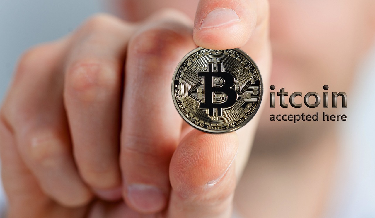 最新加密貨幣價(jià)格動(dòng)態(tài)及市場深遠(yuǎn)影響分析
