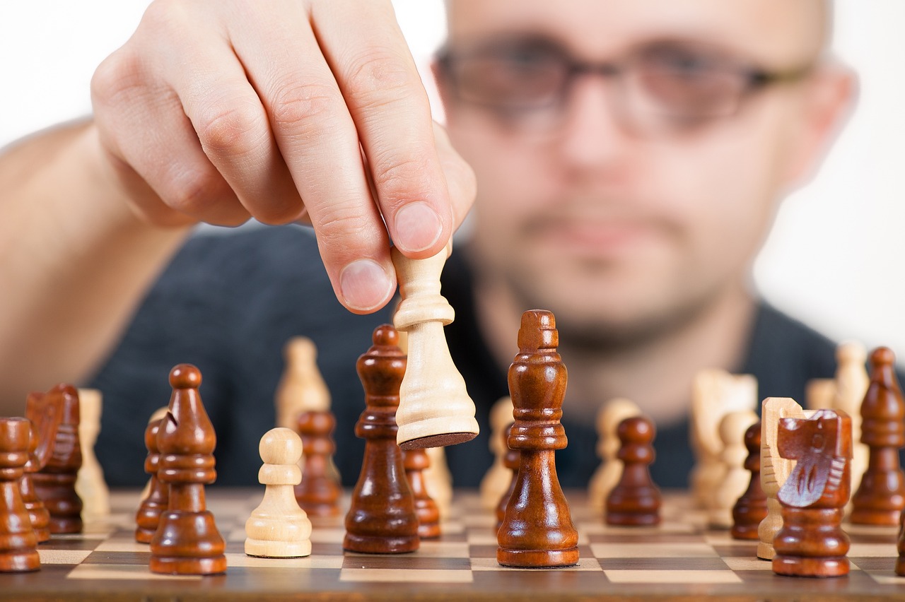 王者新棋局，策略博弈、變革與未來(lái)展望